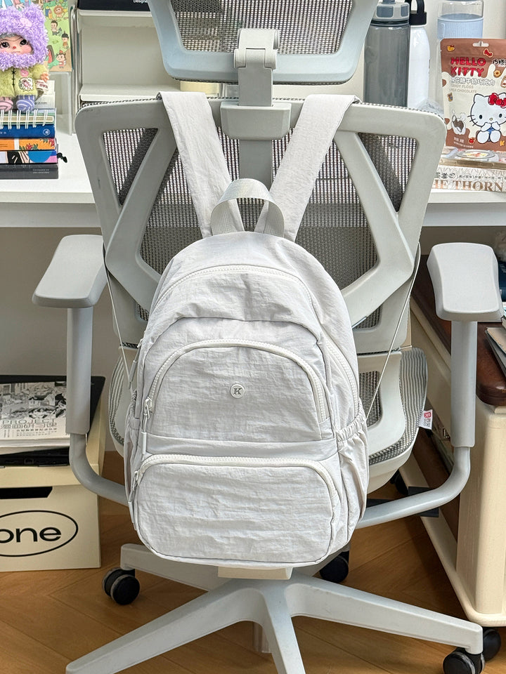 Kompakter Mehrfach-Taschen-Rucksack Karnz