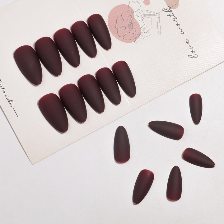 Matte Stiletto Press-On Nagelspitzen Karnz