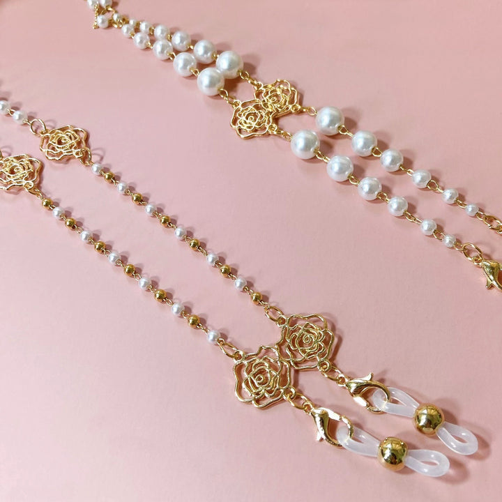 Glitzernde Brillenhalterkette mit Perlen und Floralen Anhängern Karnz