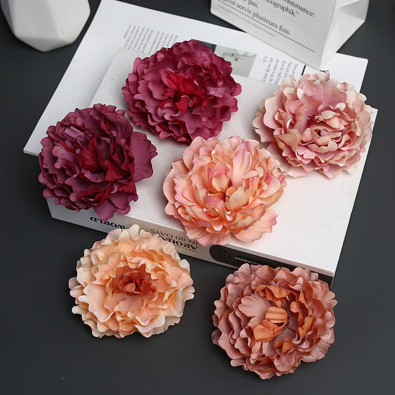 Dekorative Stoff Blumenbrosche
