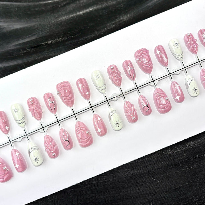 Elegante Polka Dot und Spitzen Press-On Nagel Set