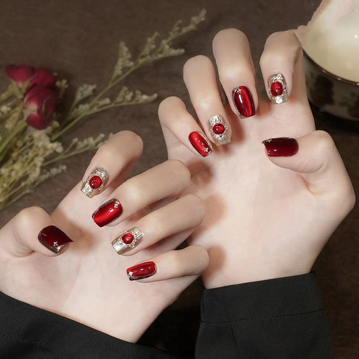 Festliches Glamouröses Nagelkunst-Set Karnz