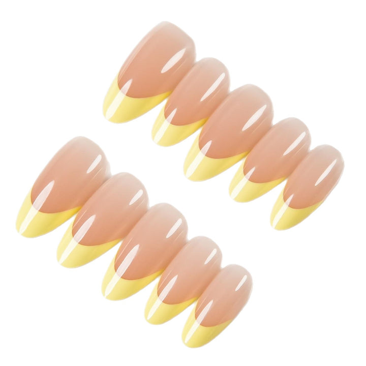 Elegante Press-On Nägel mit French Tip Design