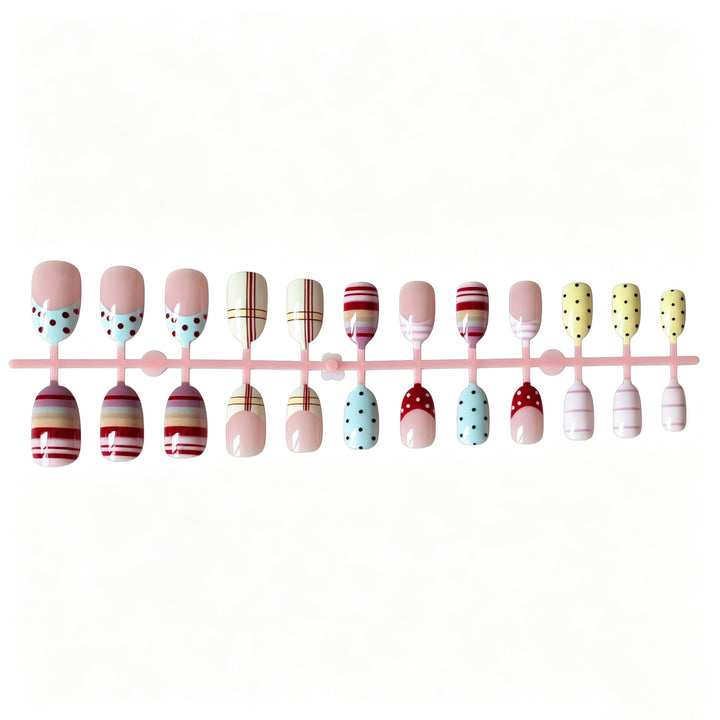 Trendiges Gemischtes Design Nagelkunst