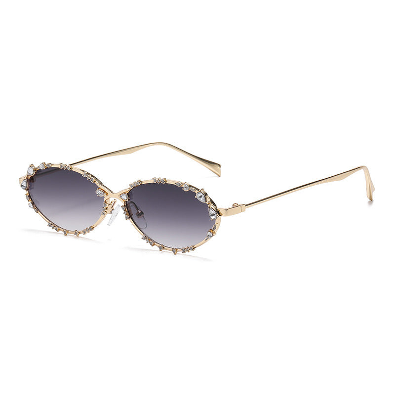 Damen extravagante oversized Sonnenbrille mit futuristischem Design Karnz