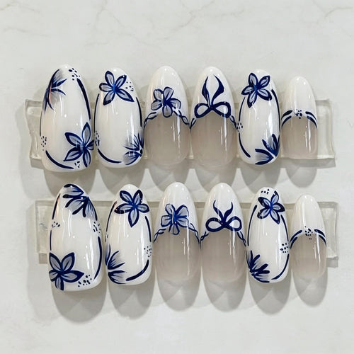 Manuelles, florales Drucknagel-Set