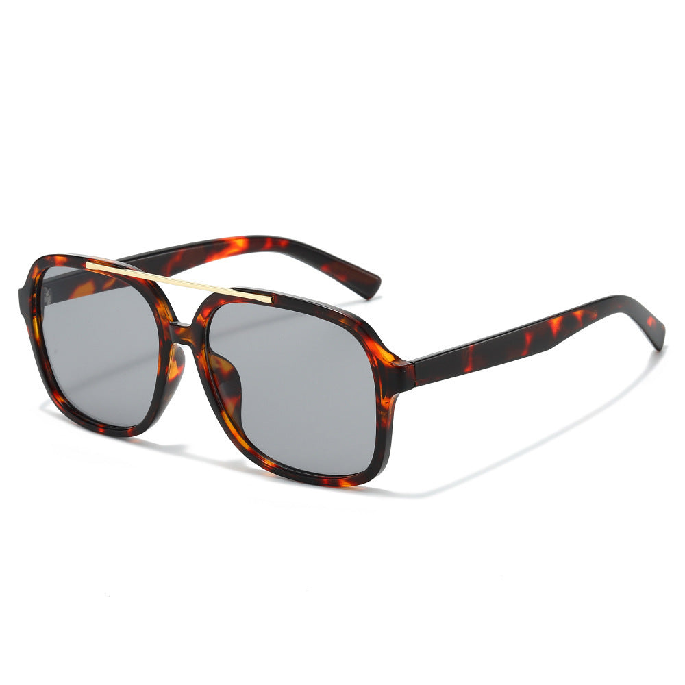 Retro-inspirierte Schildkrötensonnenbrille Karnz
