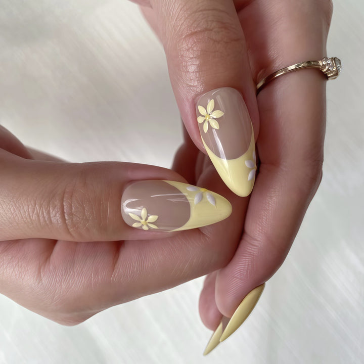 Floral Press-On Nagelkunst Set