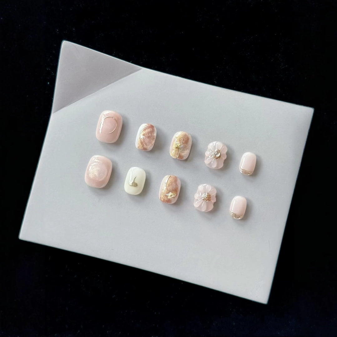 Künstlerisches Floral-Nagelset