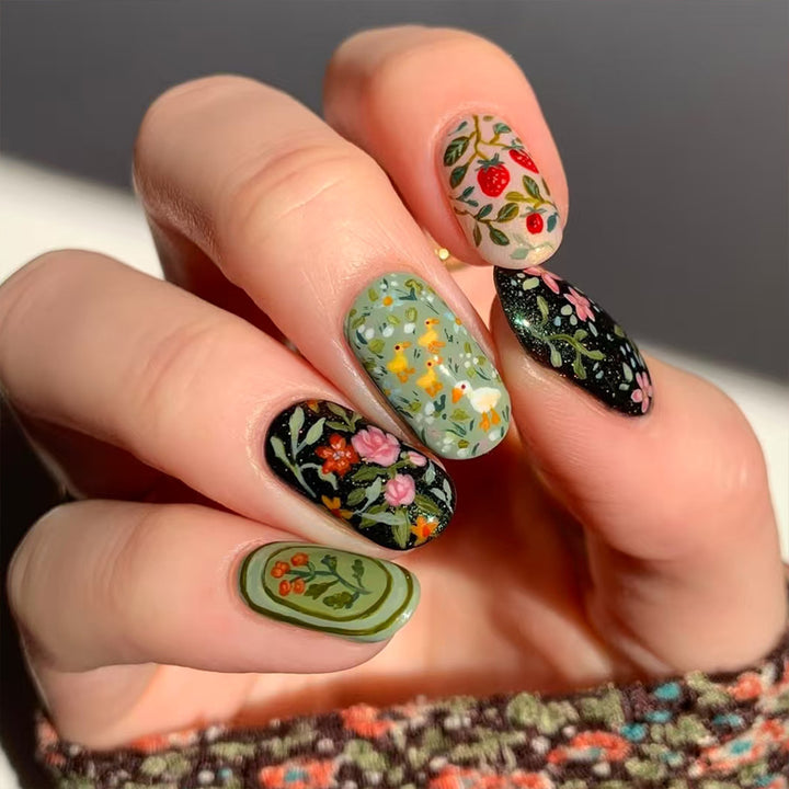 Kreative Nagelkunst Karnz