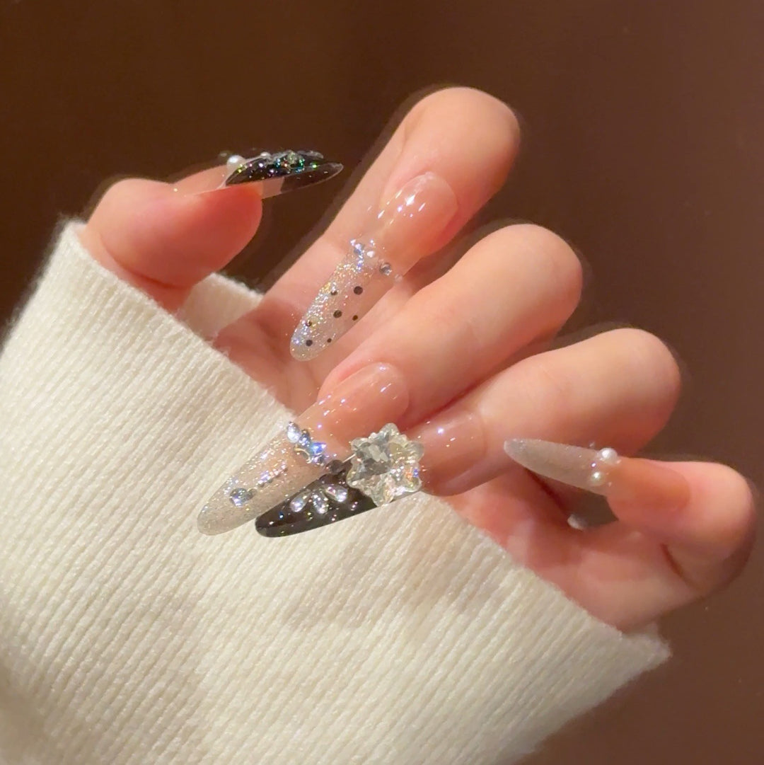 Premium Glitzernde Press-On Nagelverlängerungen Karnz