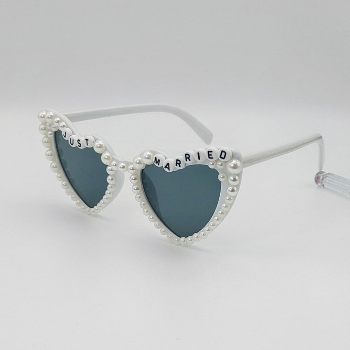 Herzförmige Braut-Sonnenbrille Karnz
