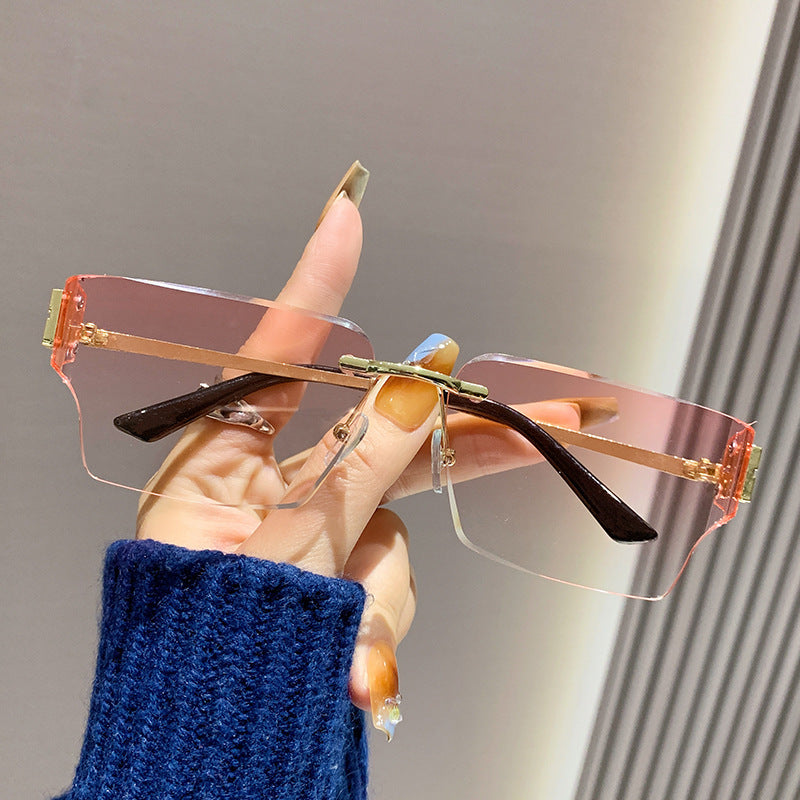 Damen modische quadratische Sonnenbrille mit luxuriösem Rahmen und polarisierten Gläsern Karnz
