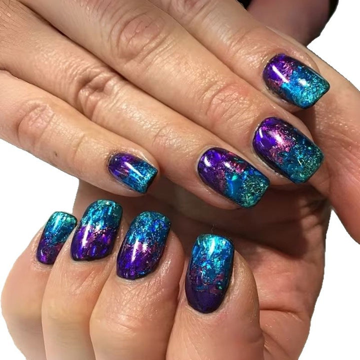 Künstlerische Metallische Nagelverbesserungen Karnz