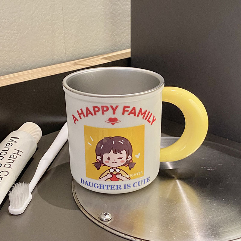 Keramiktasse mit Verspieltem Familienmotiv Karnz
