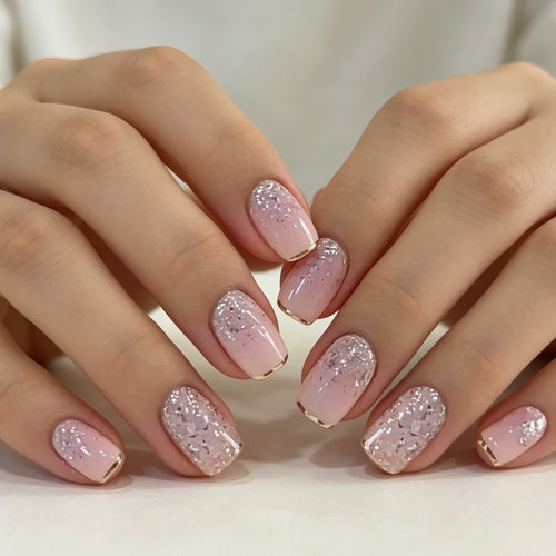 Elegante Glitter Ombre Nagelkunst Karnz