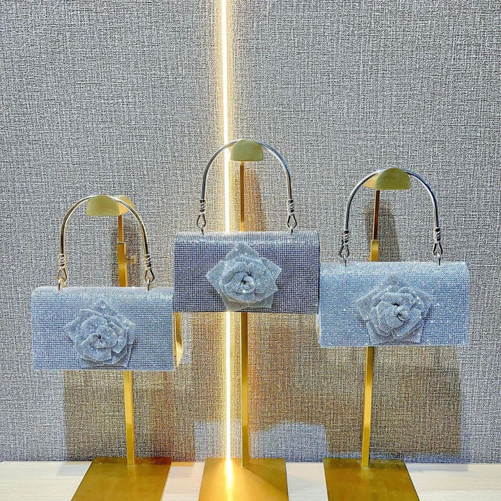 Rhinestone-besetzte florale Clutch
