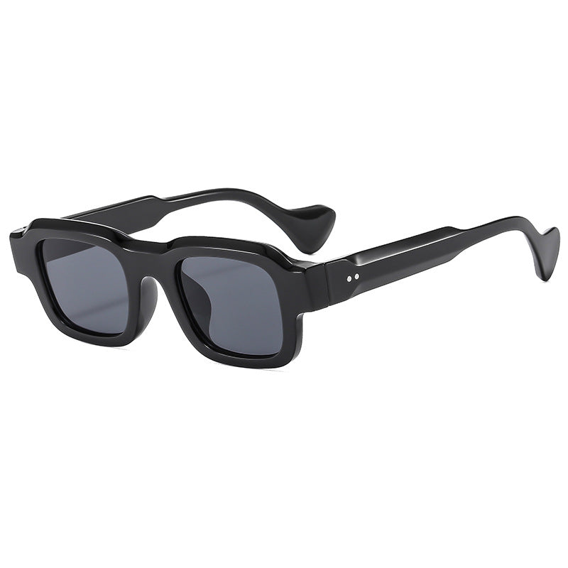Damen Retro-inspirierte Sonnenbrille im markanten Design Karnz