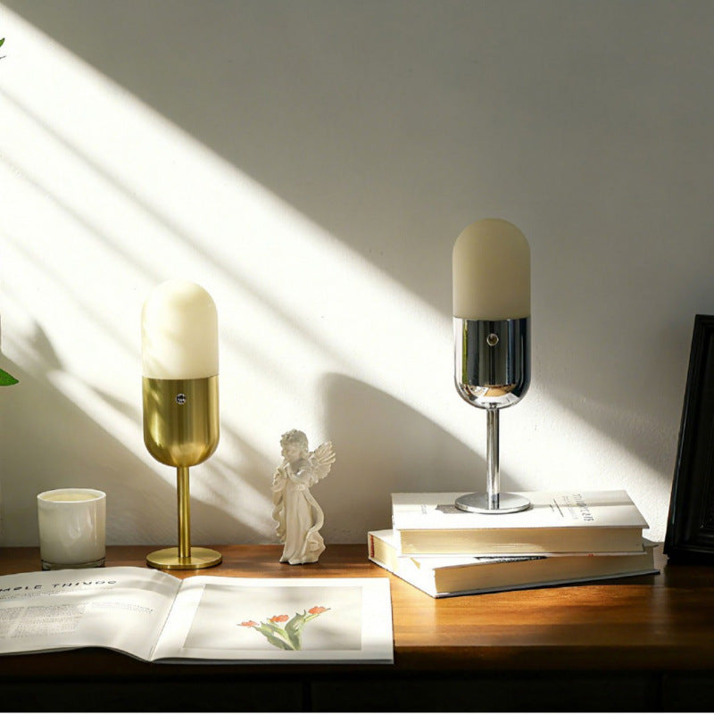Moderne Messing Tischlampe