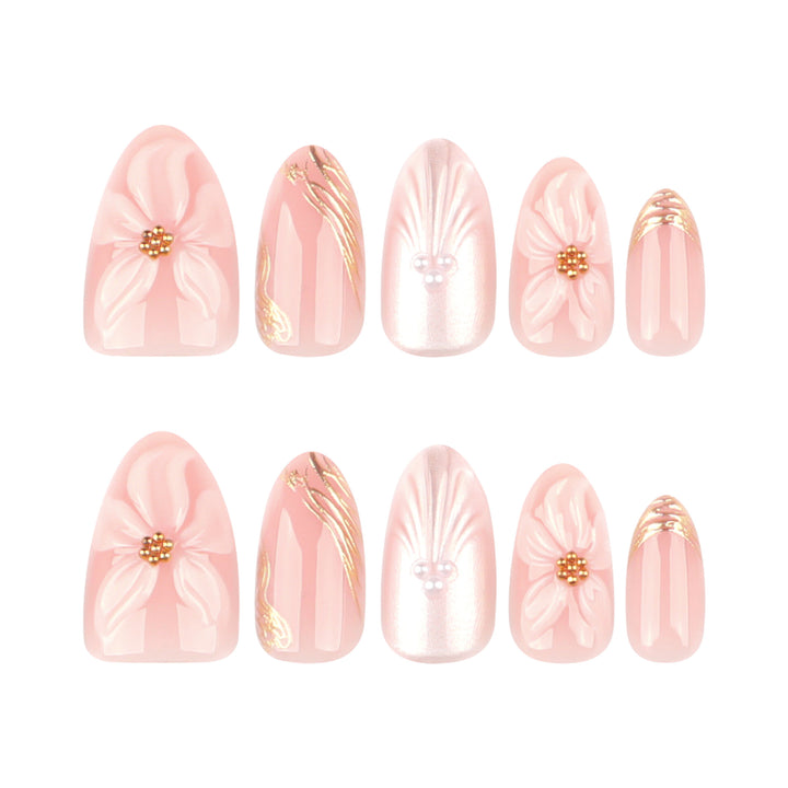 Künstliche Press-On Nägel mit elegantem Blumendesign Karnz