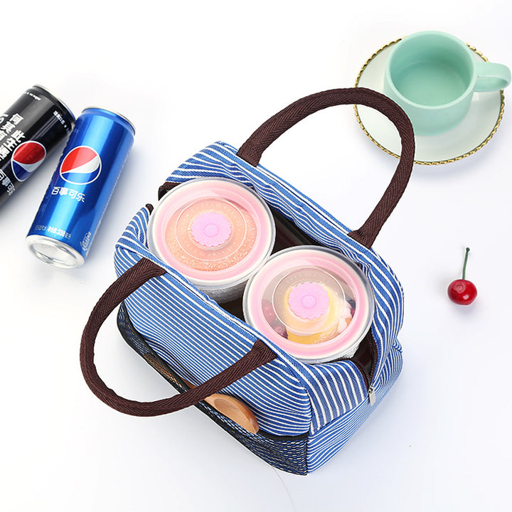 Stylische Isolierte Mittagessen Karnz