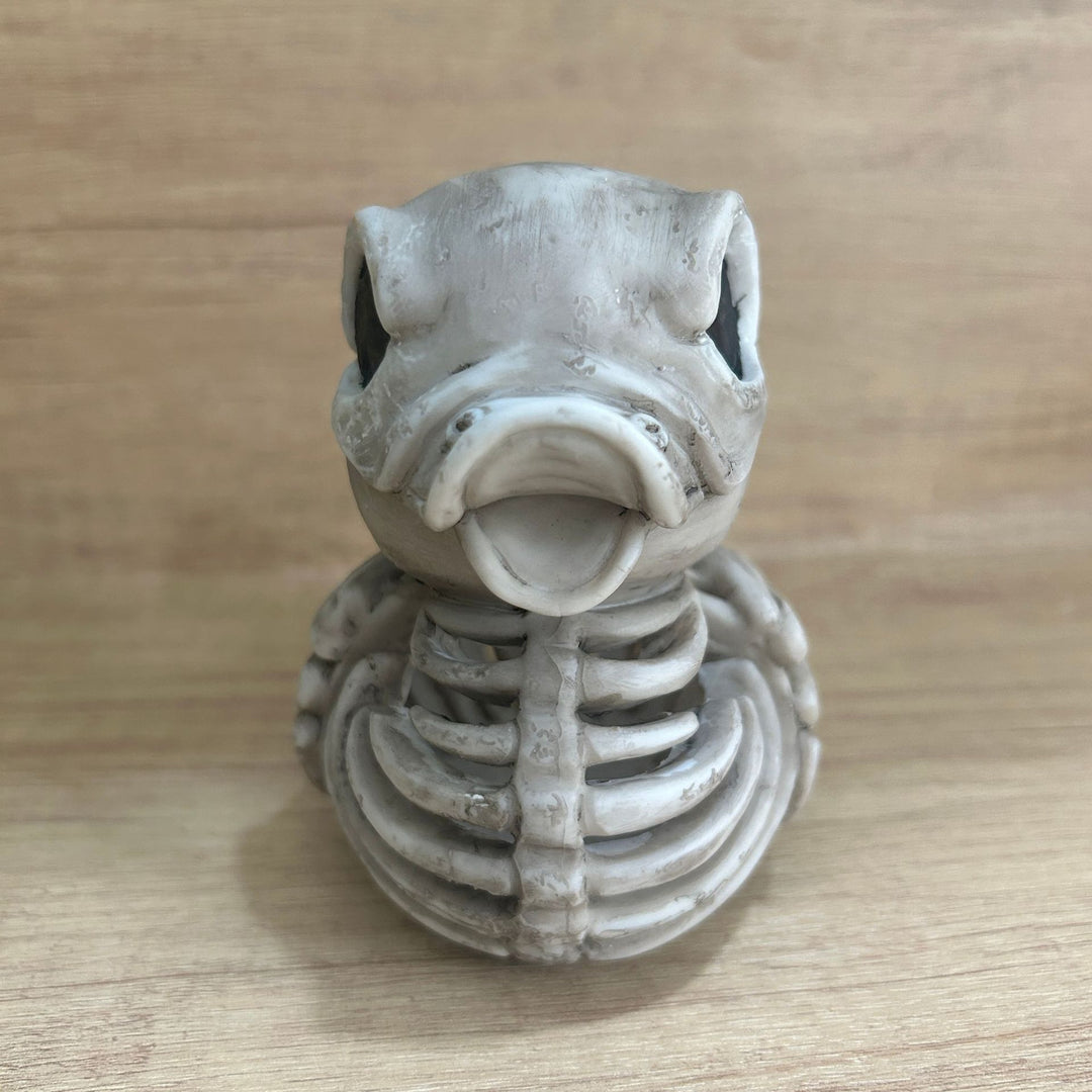 Deko Figur im Skelett-Stil Karnz