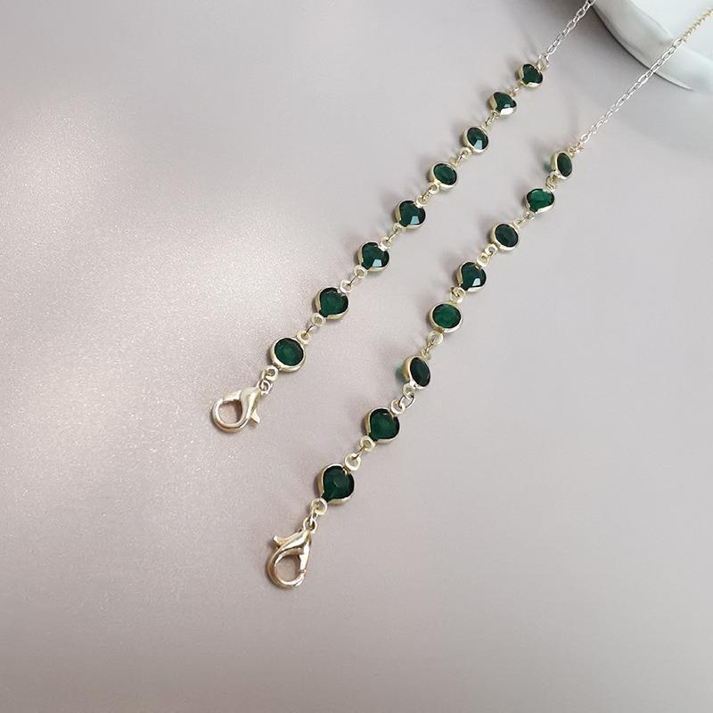 Elegante verstellbare Schmuckkette Karnz