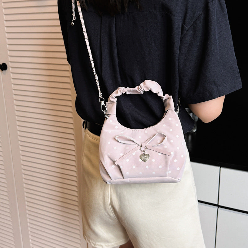 Dekorative Mini-Handtasche