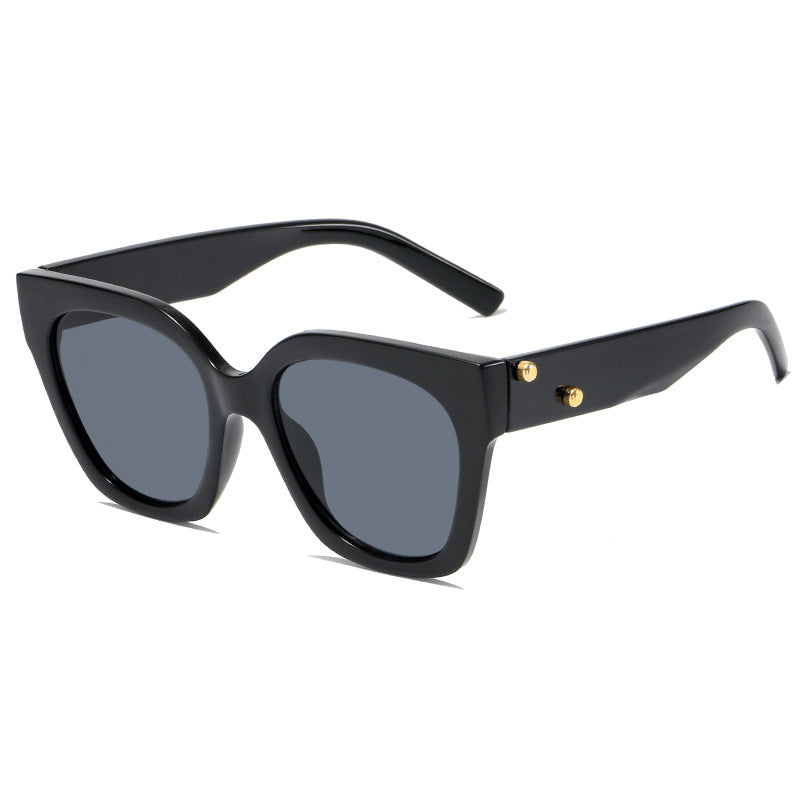 Damen extravagant gestaltete Sonnenbrille Karnz