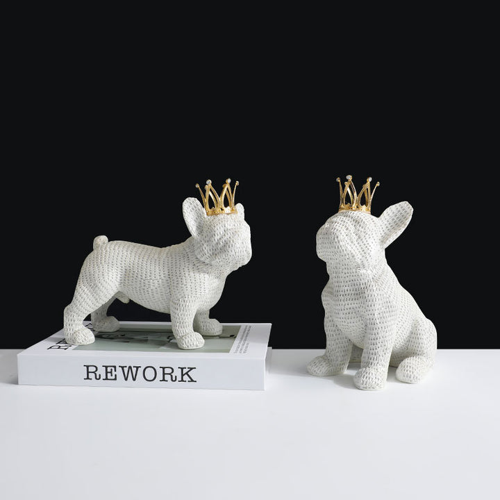 Dekorative Hundefigur mit Krone