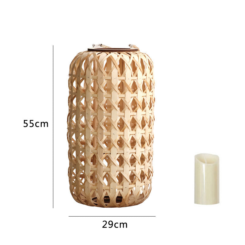 Elegante Laterne aus handgewebtem Naturmaterial Karnz
