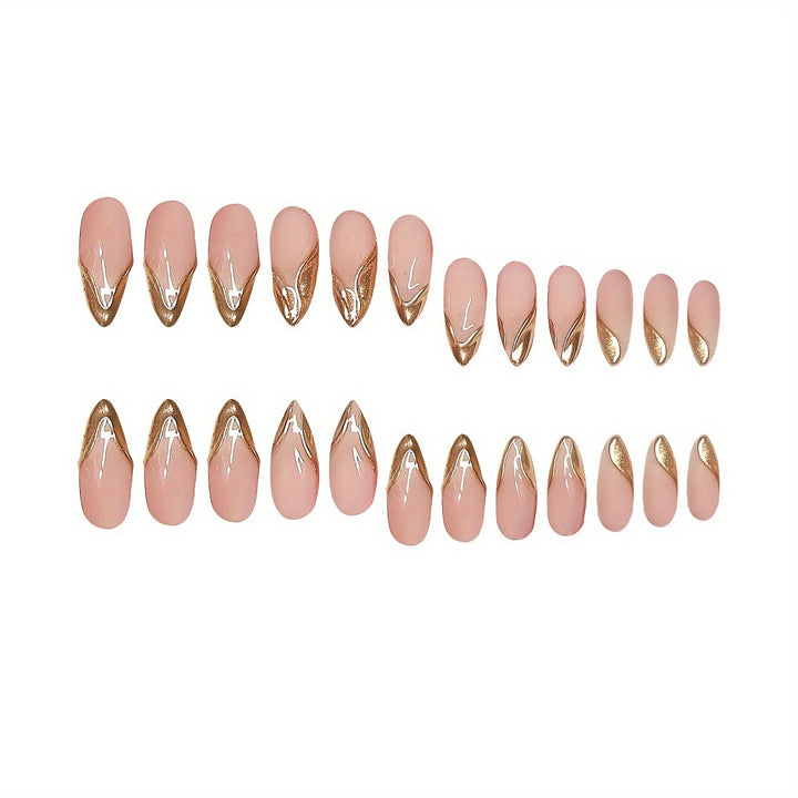 Elegante Stiletto Press-On Nägel mit goldenen Akzentspitzen Karnz