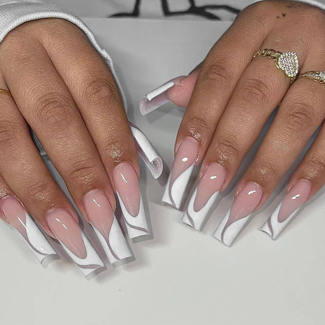 Elegante Stiletto Kunstnägel Karnz