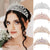 Damen Elegante Strass-Tiara mit floralen Details Karnz