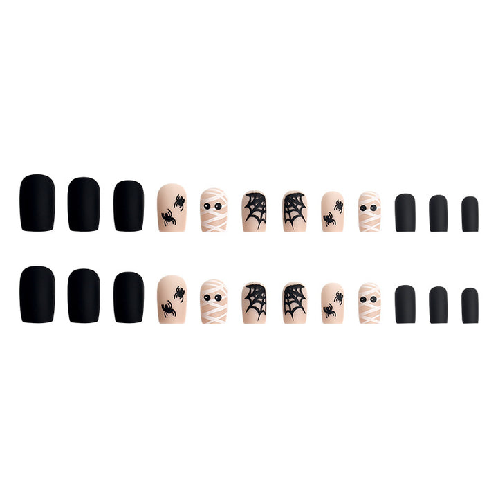 Kunstnagelset mit einzigartigen Mustern Karnz