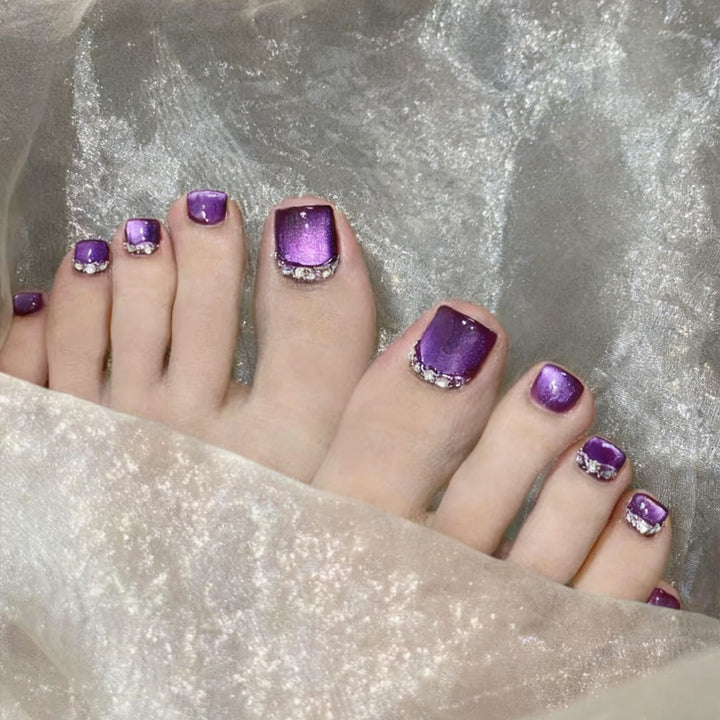 Elegante Fußnagelkunst Karnz