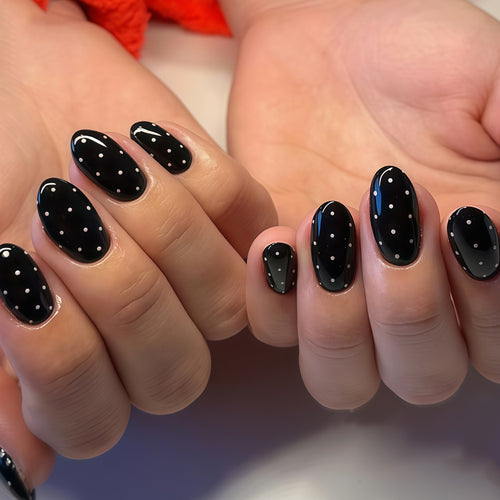 Polka Dot Press-On Nail Set Karnz