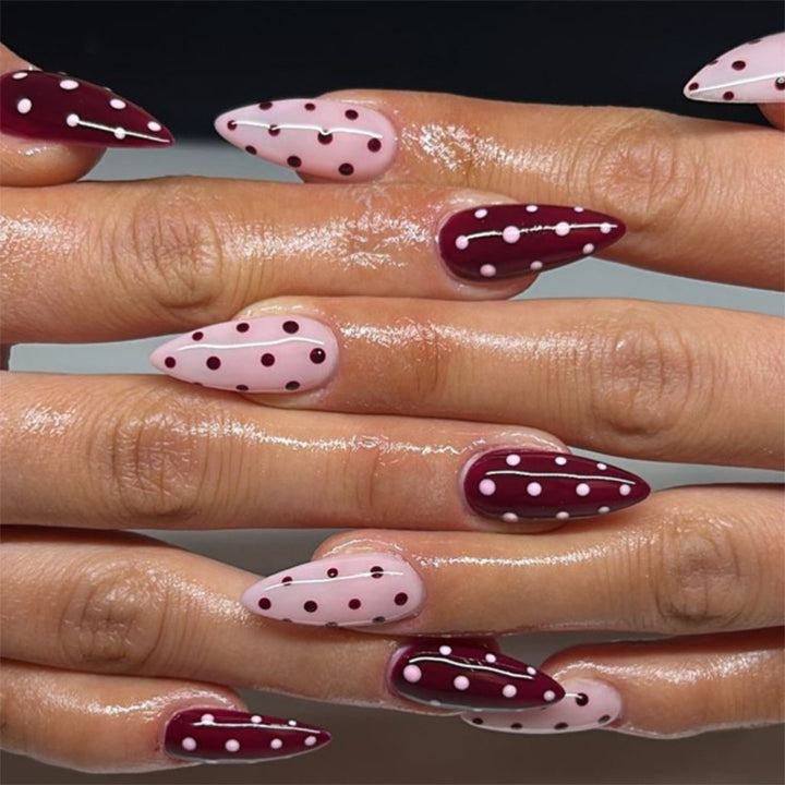 Künstlerische Polka Dot Stiletto Press-On Nägel Karnz