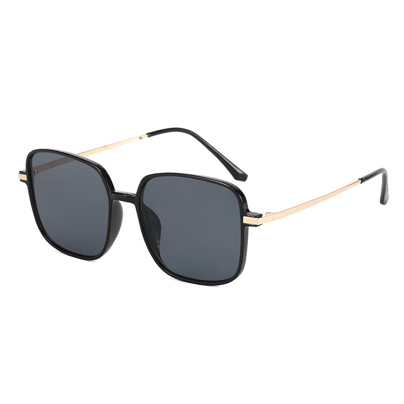 Damen quadratische Designerbrille mit filigranem Metallrahmen Karnz