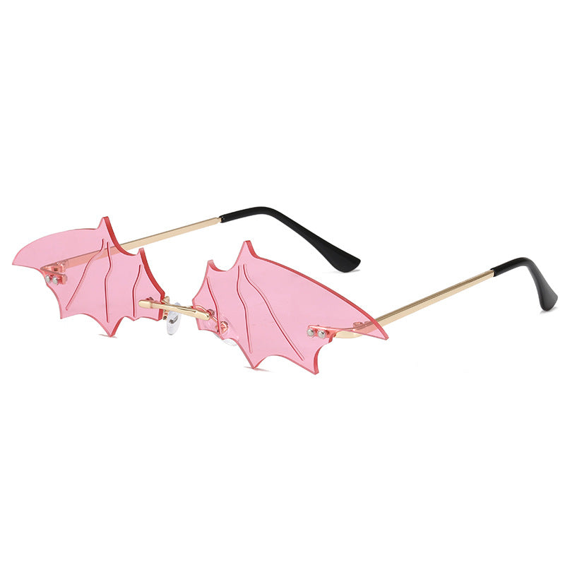 Damen Design-Sonnenbrille im außergewöhnlichen Fledermaus-Stil Karnz