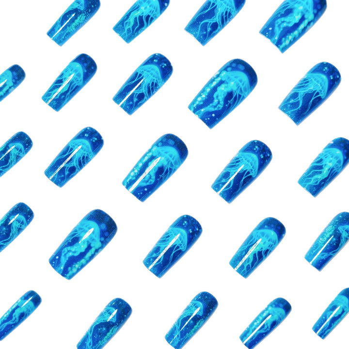 Glitzernde Kunstnägel mit Leuchtenden Qualle-Motiv Karnz