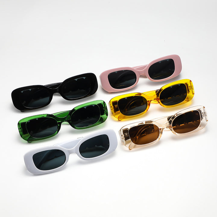 Damen modische Sonnenbrille mit glamourösem Rahmen Karnz