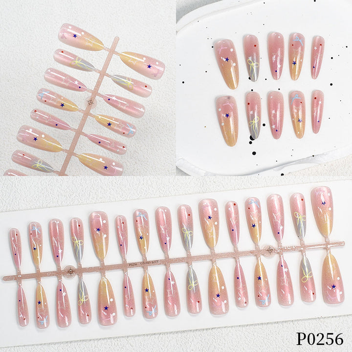 Bunt gemustertes Press-On Nagelkunst Set Karnz