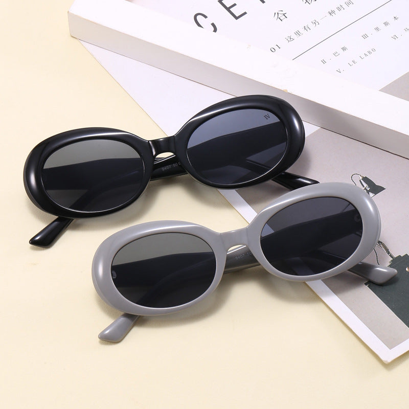 Damen Retro-inspirierte Sonnenbrille mit breitem Rahmen Karnz