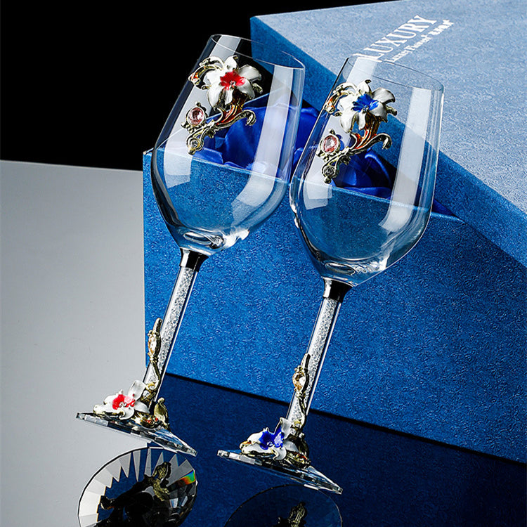 Metallic Flower Crystal Weingläser mit Dekanter Koffer Set | Karnz