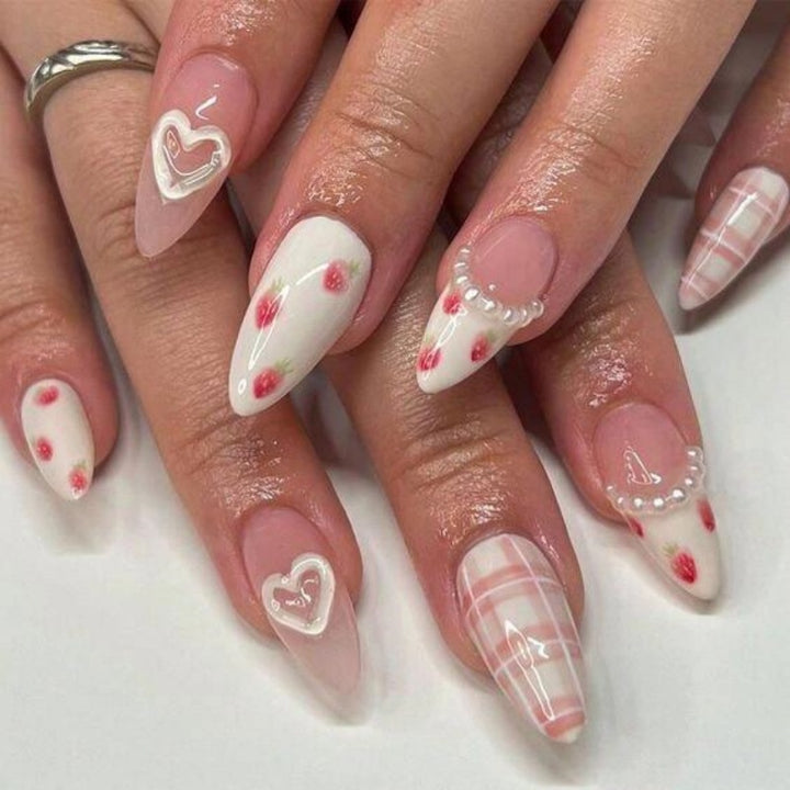 Elegante Press-On Nail Art Karnz