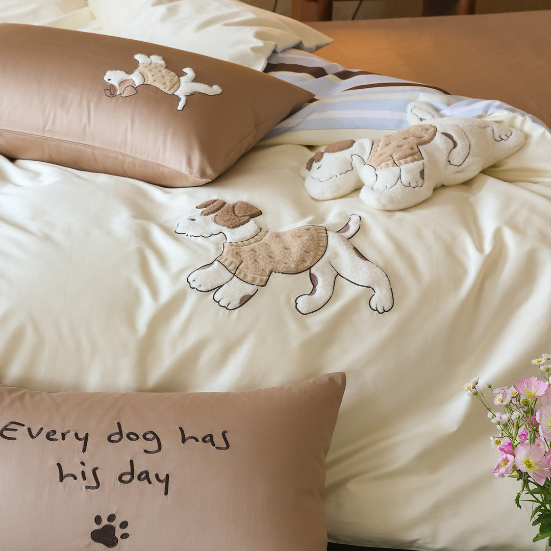 Bestickte Hund-Applikation Baumwolle Bettwäsche Set mit Wendbarem Gestreiftem Panel & Kissenbezügen