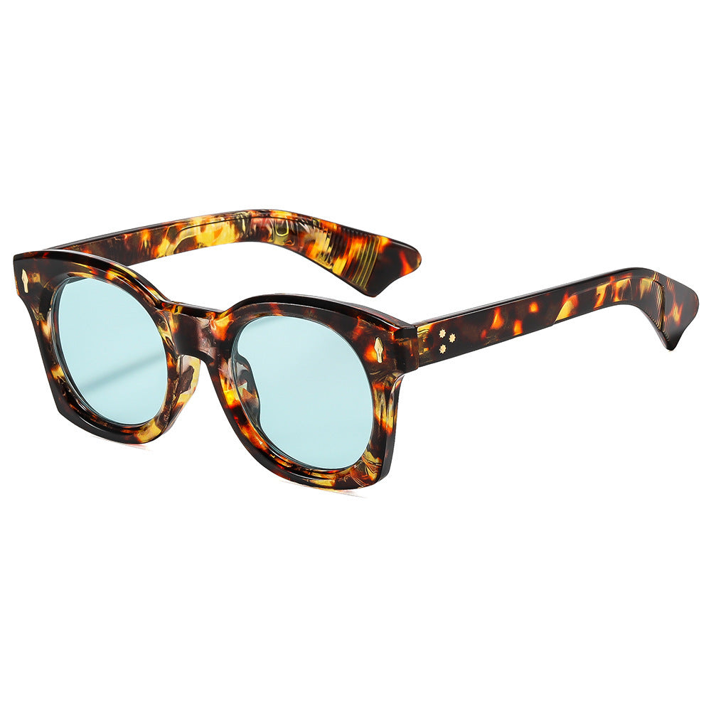 Vintage-inspirierte Bold-Frame-Sonnenbrille Karnz