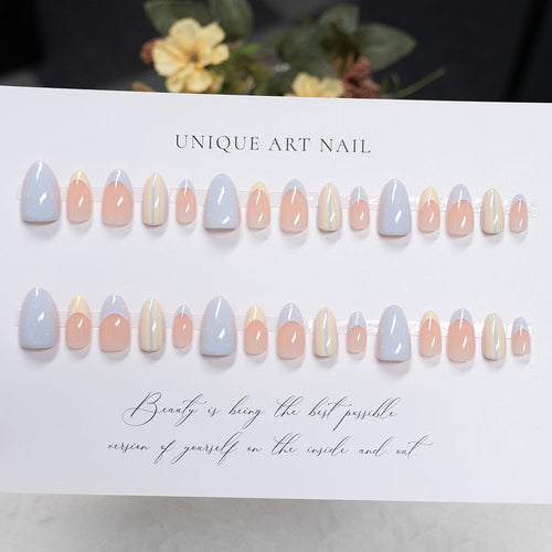 Trendige Nageldesigns