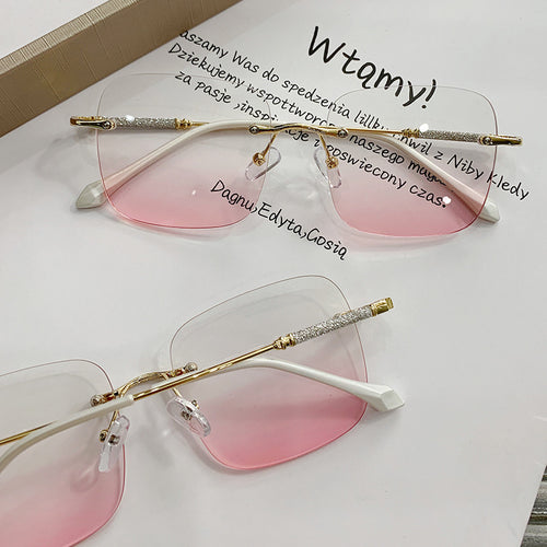 Damen elegante quadratische Sonnenbrille mit funkelnden Akzenten Karnz
